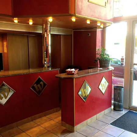 Szálloda Hotel-restaurant Windsor 4*