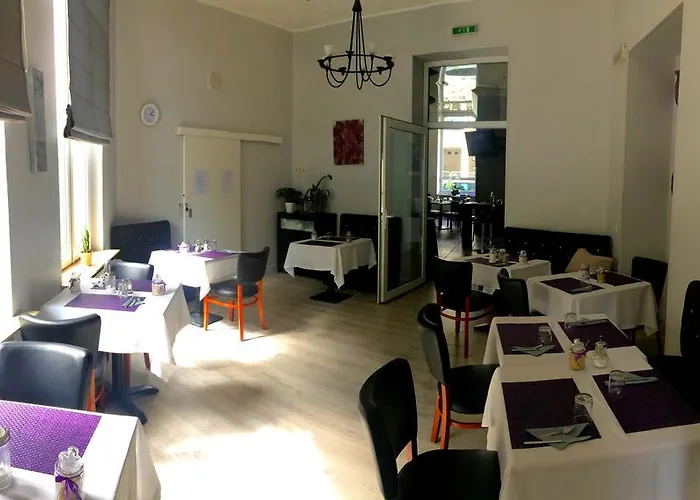 Hotel-restaurant Windsor 4* موندورف ليس باينس