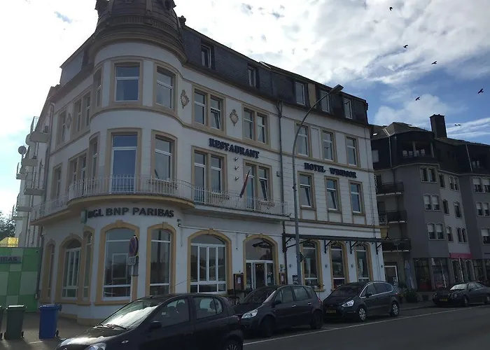 Отель Hotel-restaurant Windsor